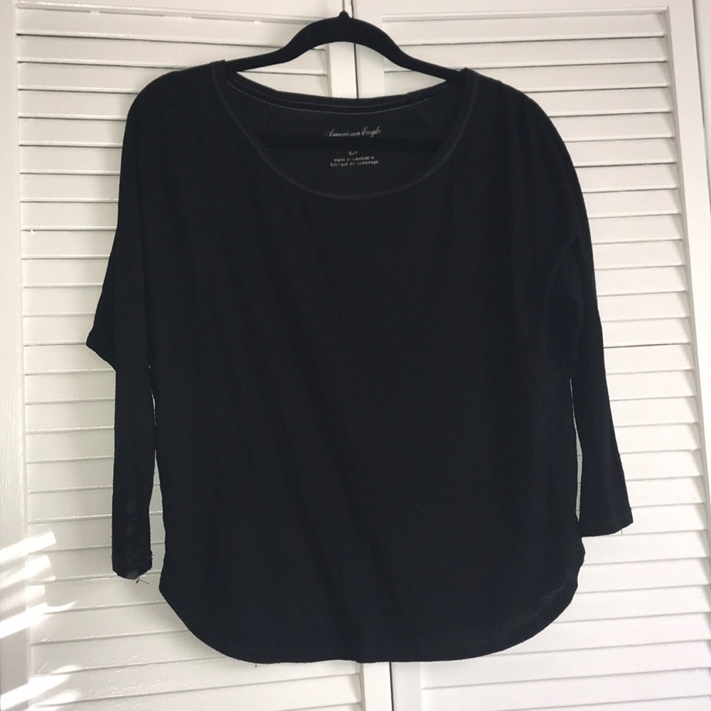3/4 Sleeve Flowy Black Top